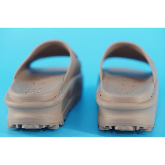 Gucci Miami GG Logo Rubber Slide Platform Mule Sandals Size 39 New $590 Camel - Picture 7 of 11